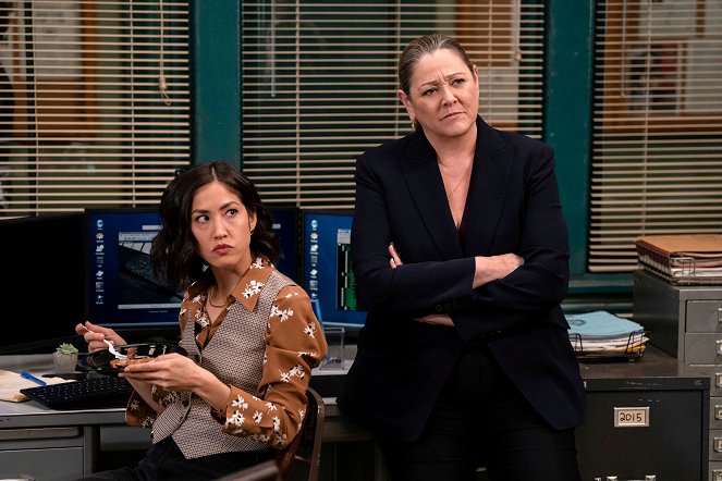 Law & Order - Appraisal - Photos - Connie Shi, Camryn Manheim