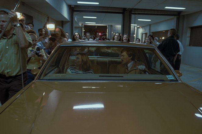 Love & Death - The Arrest - Van film - Elizabeth Olsen