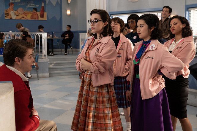 Grease: Rise of the Pink Ladies - Więc to jest Rydell? - Z filmu