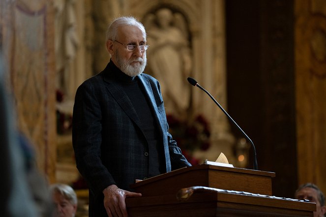 Succession - Church and State - Van film - James Cromwell