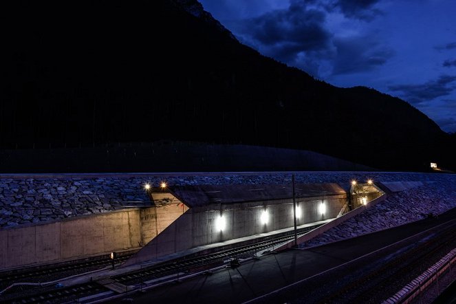 Geniale Technik - World's Longest Tunnel - Filmfotos