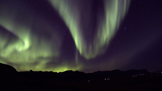 Are Northern Lights the Stuff That Dreams Are Made of? - Photos