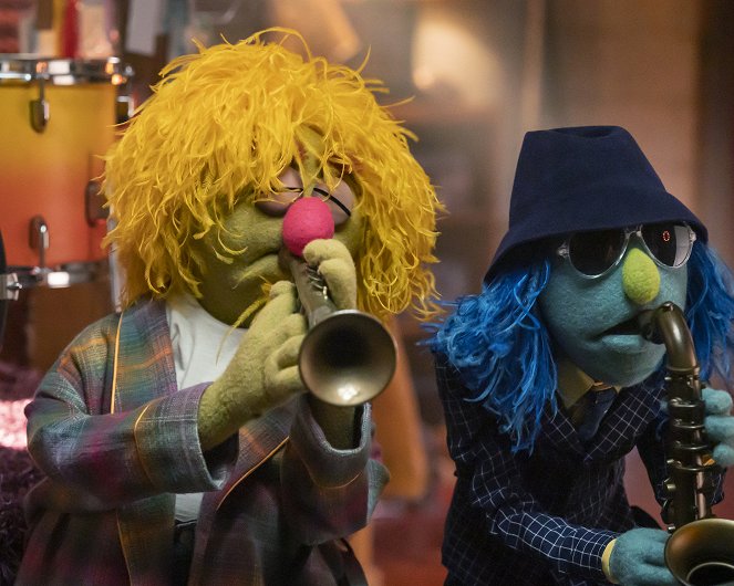 The Muppets Mayhem - Track 4: The Times They Are A-Changin' - Van film