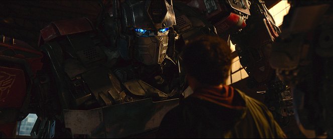 Transformers: El despertar de las bestias - De la película