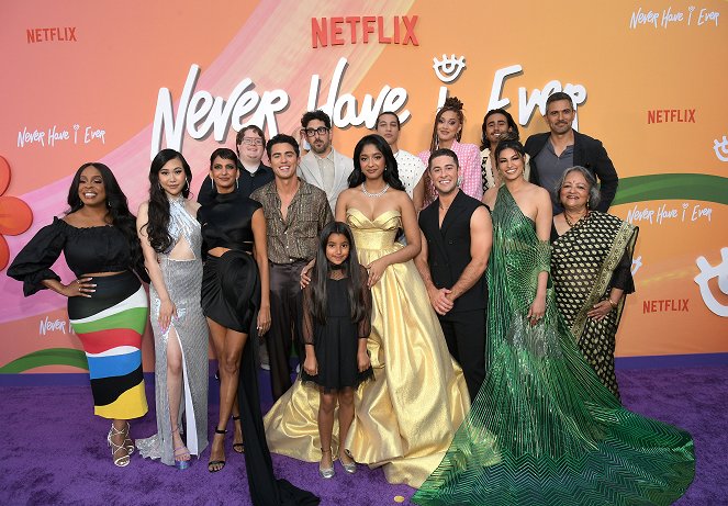 Never Have I Ever - Season 4 - Evenementen - Netflix's "Never Have I Ever" season 4 premiere at Westwood Village on June 01, 2023 in Los Angeles, California
