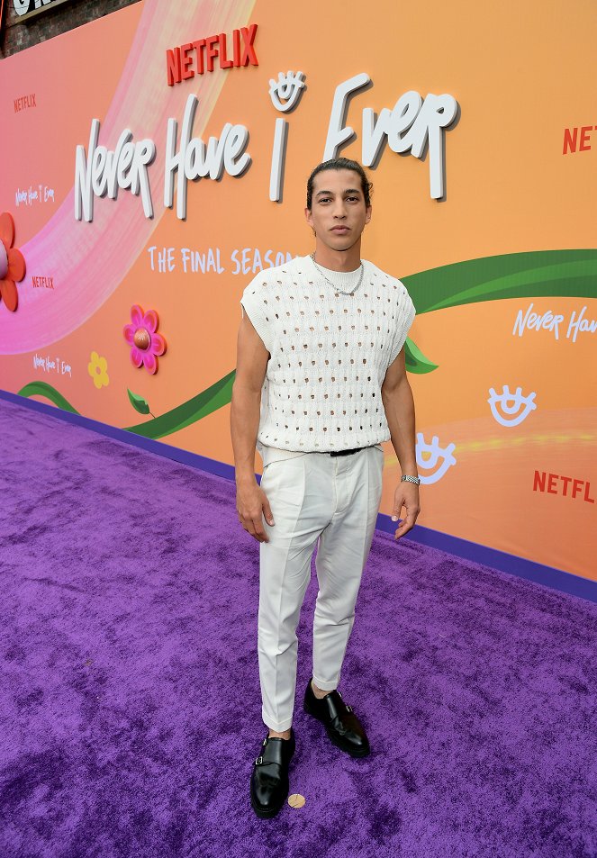 Yo nunca - Season 4 - Eventos - Netflix's "Never Have I Ever" season 4 premiere at Westwood Village on June 01, 2023 in Los Angeles, California