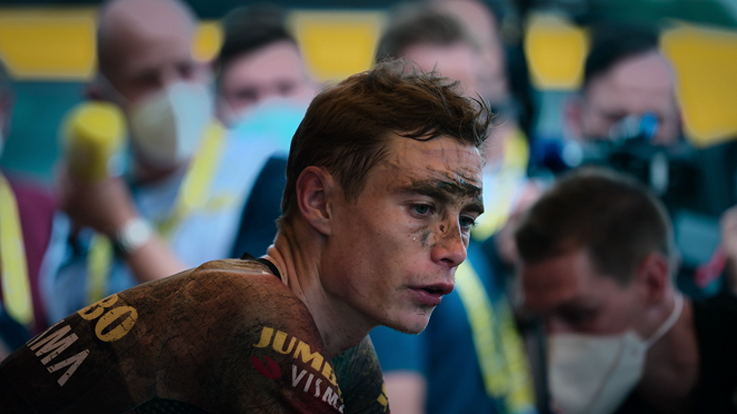 Tour de France: Unchained - Aanval, tegenaanval - Van film