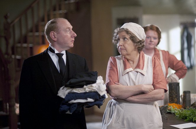 Upstairs Downstairs - Season 2 - A Faraway Country About Which We Know Nothing - Photos
