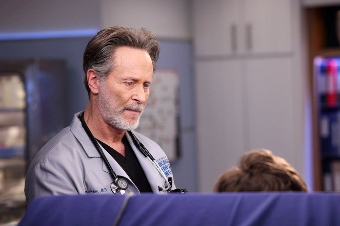 Chicago Med - The Winds of Change Are Starting to Blow - Photos - Steven Weber