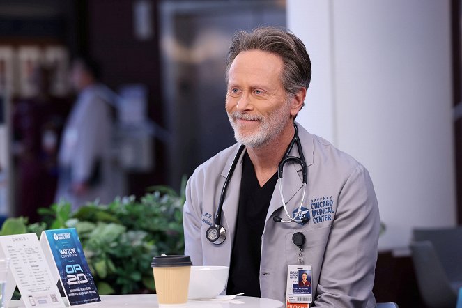 Chicago Med - The Winds of Change Are Starting to Blow - Van film - Steven Weber