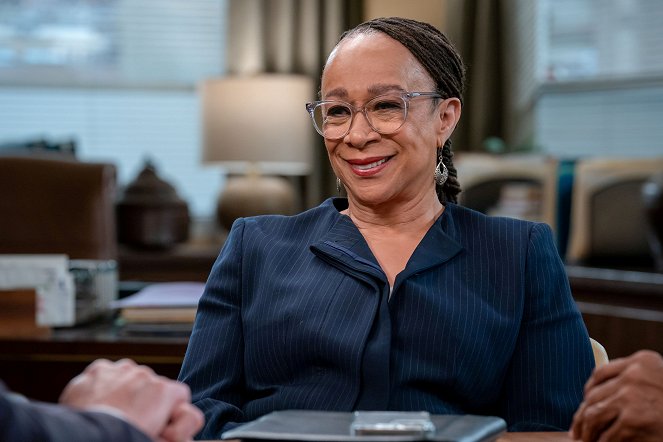 Chicago Med - Look Closely and You Might Hear the Truth - De la película - S. Epatha Merkerson