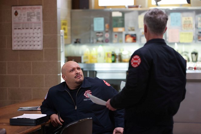 Chicago Fire - Season 11 - Mach niemals einen Fehler - Filmfotos - Joe Minoso