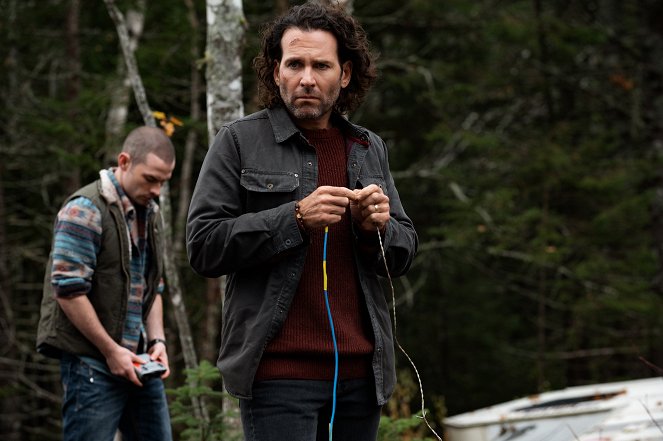 Kiút - Forest for the Trees - Filmfotók - A.J. Simmons, Eion Bailey