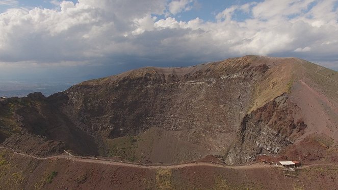 Sleeping Giants: Europe's Restless Volcanoes - Photos