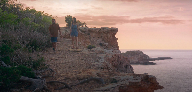 La corriente (Ibiza Blue) - Kuvat elokuvasta