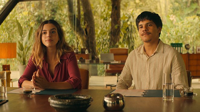 Ricos de Amor 2 - Do filme - Giovanna Lancellotti, Adanilo Reis