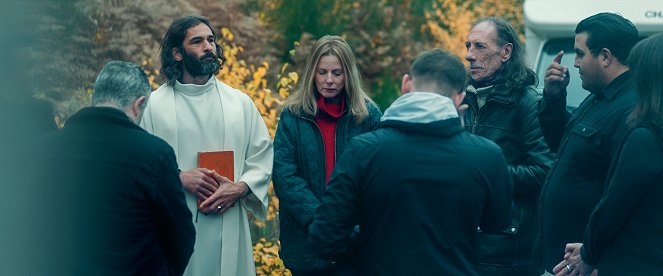 Magnificat - Filmfotos - Nicolas Cazalé, Karin Viard