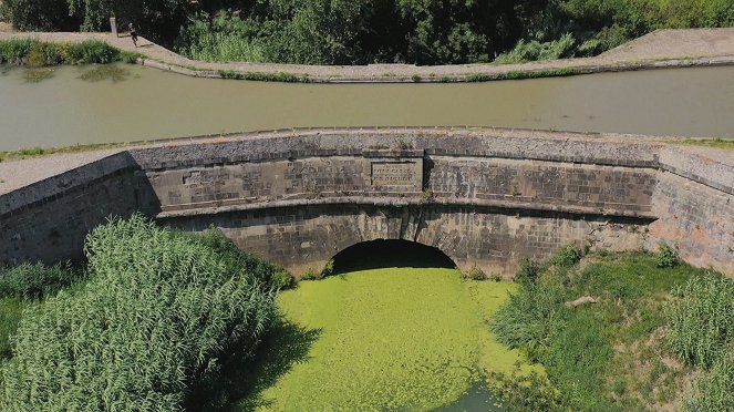 Úžasné vodní kanály - Z filmu