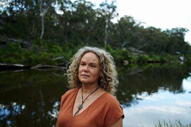 The Lost Flowers of Alice Hart - Van film - Leah Purcell
