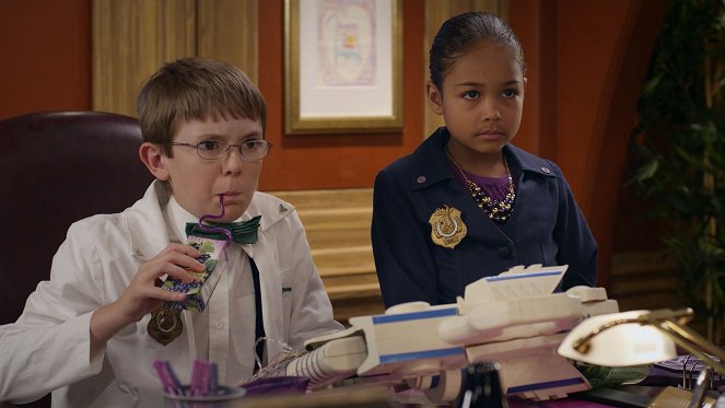 Odd Squad - The Jackies / Invasion of the Body Switchers - Photos