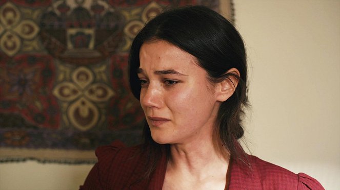 Vatanım Sensin - Season 2 - Episode 1 - Z filmu - Pınar Deniz