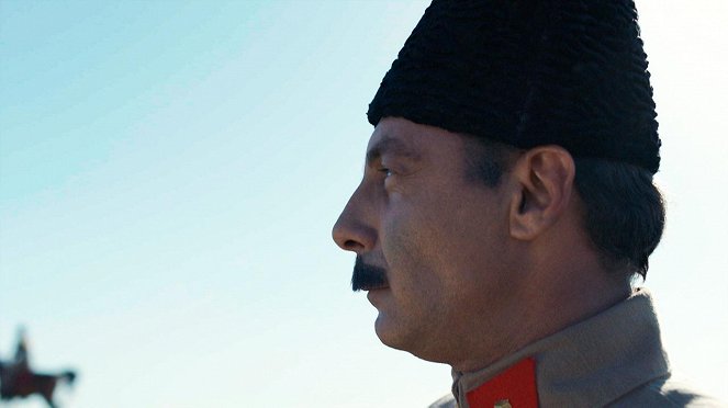 Vatanım Sensin - Episode 28 - De la película