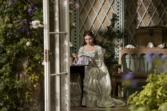 Rainha Charlotte: Uma História Bridgerton - Jardim florescendo - Do filme