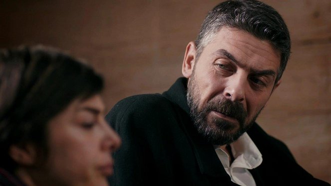 Sen Anlat Karadeniz - Episode 5 - De la película - Sinan Tuzcu