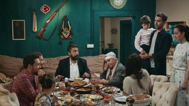 Sen Anlat Karadeniz - Episode 16 - Van film