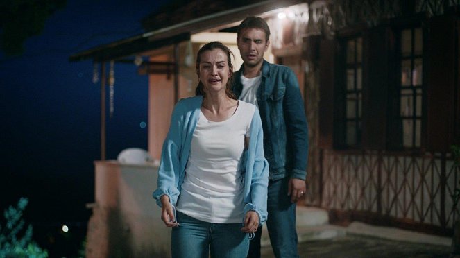 Zachránené životy - Episode 21 - Z filmu - İrem Helvacıoğlu
