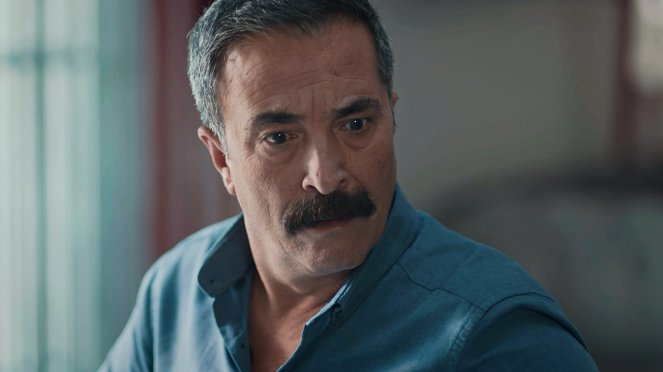 Sen Anlat Karadeniz - Season 2 - Episode 3 - De la película