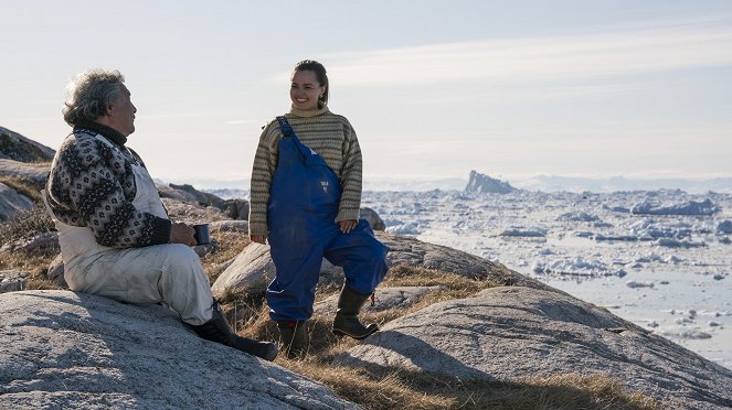 Vallan linnake - Riget, Magten og Æren - The Future is Female - Kuvat elokuvasta