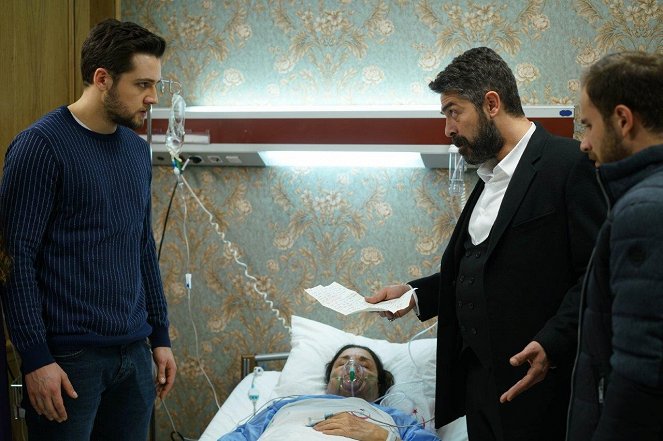 Sen Anlat Karadeniz - Episode 22 - De la película - Sinan Tuzcu