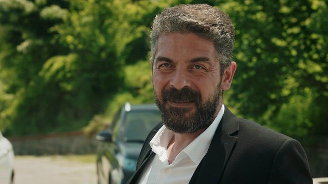 Sen Anlat Karadeniz - Season 2 - Episode 32 - De la película - Sinan Tuzcu