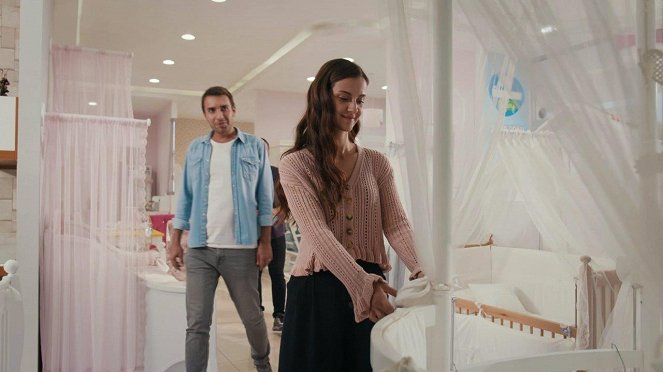 Sen Anlat Karadeniz - Episode 6 - De la película