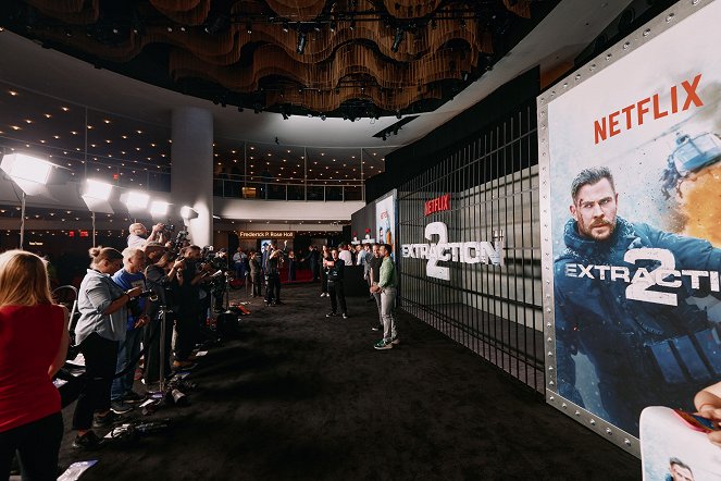 Tyler Rake 2 - Z imprez - Netflix's Extraction 2 New York Premiere at Jazz at Lincoln Center on June 12, 2023 in New York City