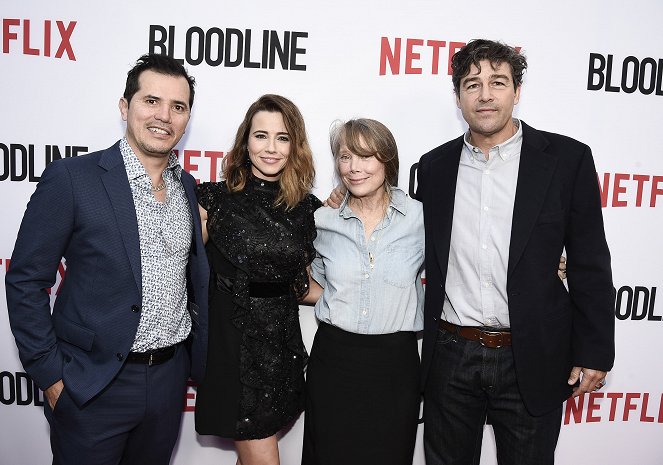 A vérvonal árnyai - Season 3 - Rendezvények - Netflix special screening and FYC conversation for "Bloodline" season 3 at the ArcLight Culver