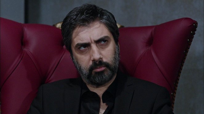 Kurtlar Vadisi: Pusu - Episode 13 - De la película - Necati Şaşmaz