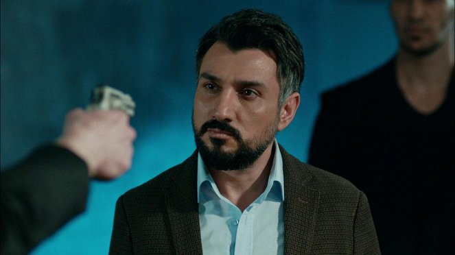 Kurtlar Vadisi: Pusu - Episode 30 - Z filmu - Cahit Kayaoğlu
