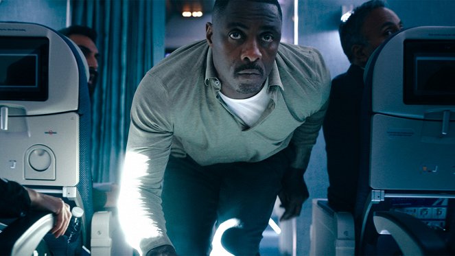 Hijack - Draw a Blank - De la película - Idris Elba