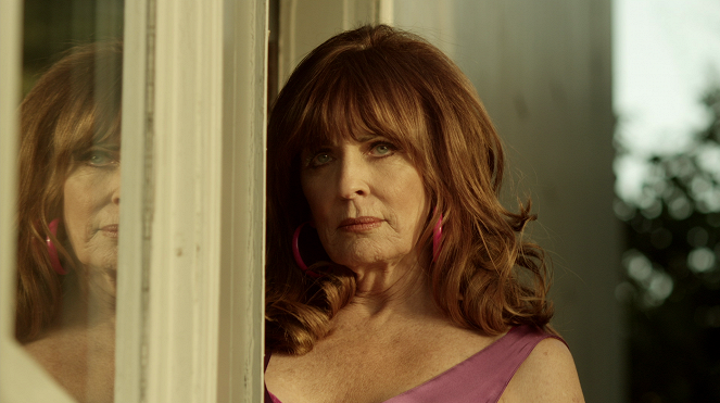 Call Me Fitz - Alice Doesn't Live Here, Anymore - Photos - Joanna Cassidy