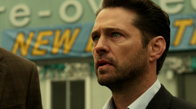 Call Me Fitz - Season 4 - Alice Doesn't Live Here, Anymore - Photos - Jason Priestley