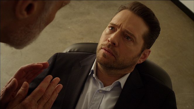 Call Me Fitz - A Very Special Fitzmas - Part 1 - Photos - Jason Priestley