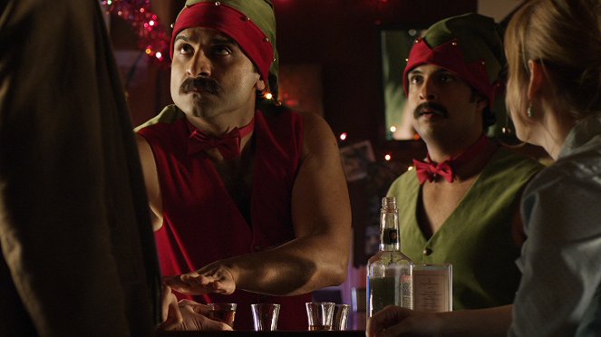 Szólíts Fitznek! - Zűrös karácsony - 1. rész - Filmfotók - Huse Madhavji, Shaun Shetty