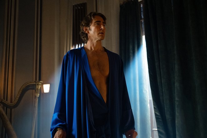 Foundation - In Seldon's Shadow - Photos - Lee Pace