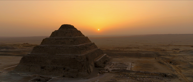 Nieznane oblicze planety: Zaginiona piramida - Z filmu