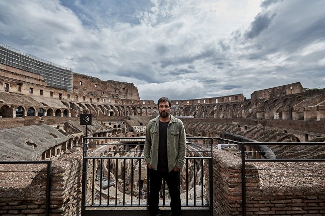 Power of Rome - De la película - Edoardo Leo
