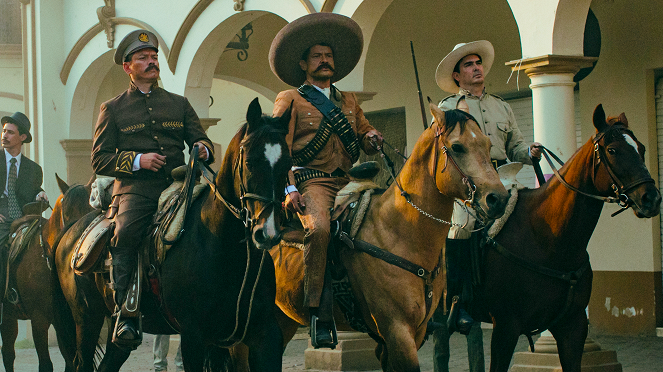 Pancho Villa: Kentaur ze severu - Prezidentské křeslo - Z filmu