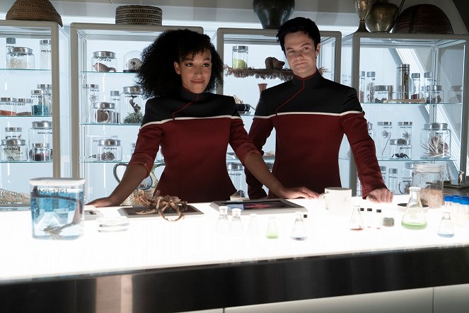 Star Trek: Különös új világok - Régi tudósok - Filmfotók - Tawny Newsome, Jack Quaid