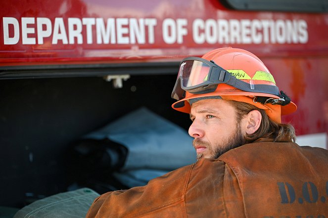 Fire Country - Work, Don't Worry - Photos